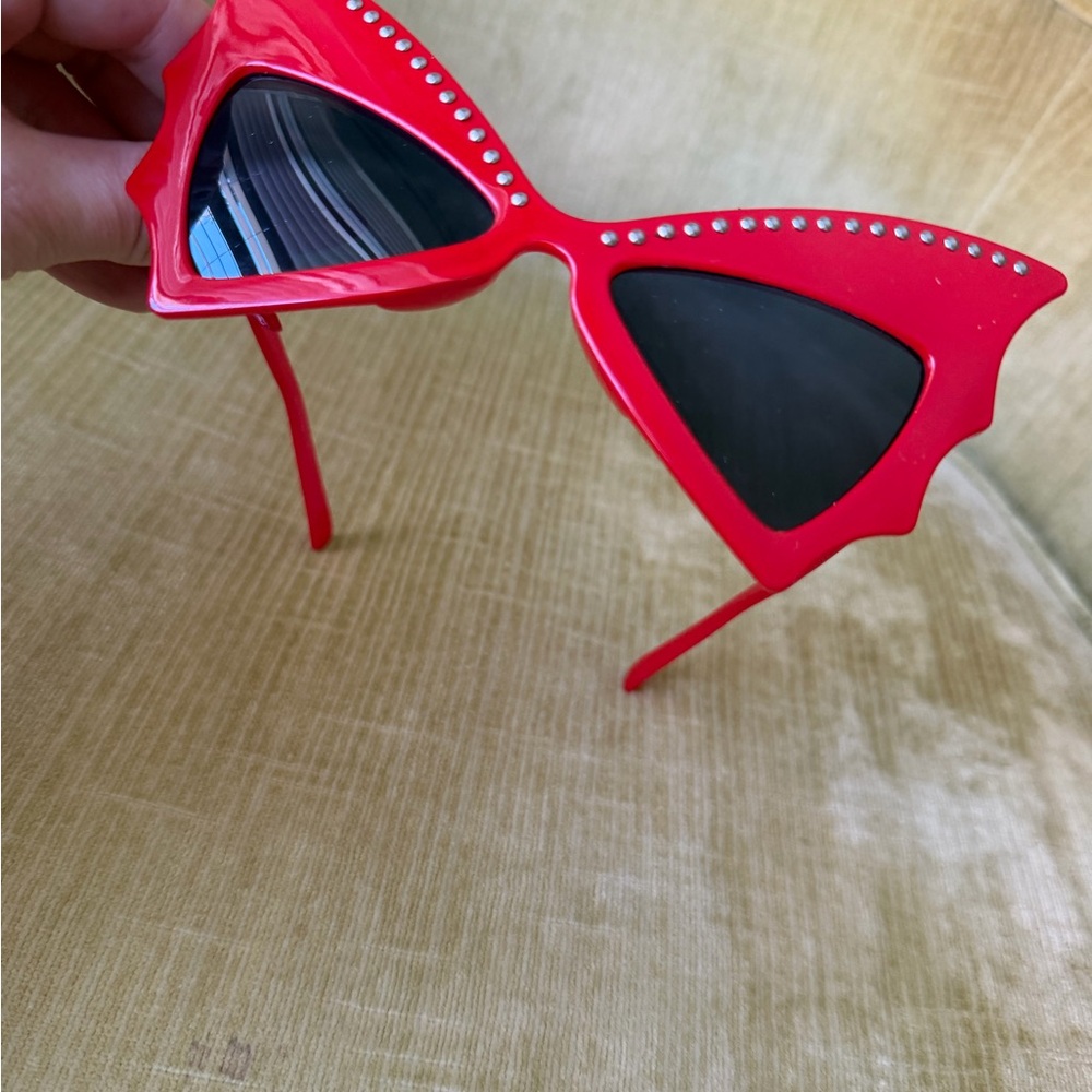Red Cat-Eye Sunglasses with Rhinestones , new, never worn, batwing sunglasses - Picture 6 of 12
